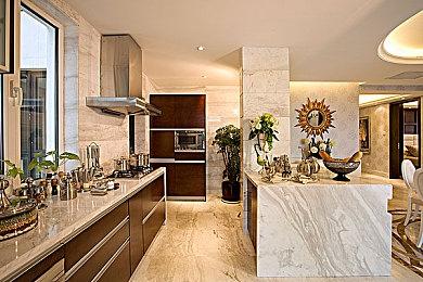 《复联4》导演称赞《最后的生还者2》：有史以来最好游戏之一